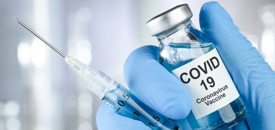 Первые клинические исследования двух вакцин от коронавируса на людях в РФ